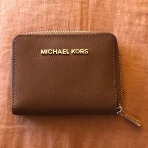 Michael Kors Wallet - Classic Small Wallet